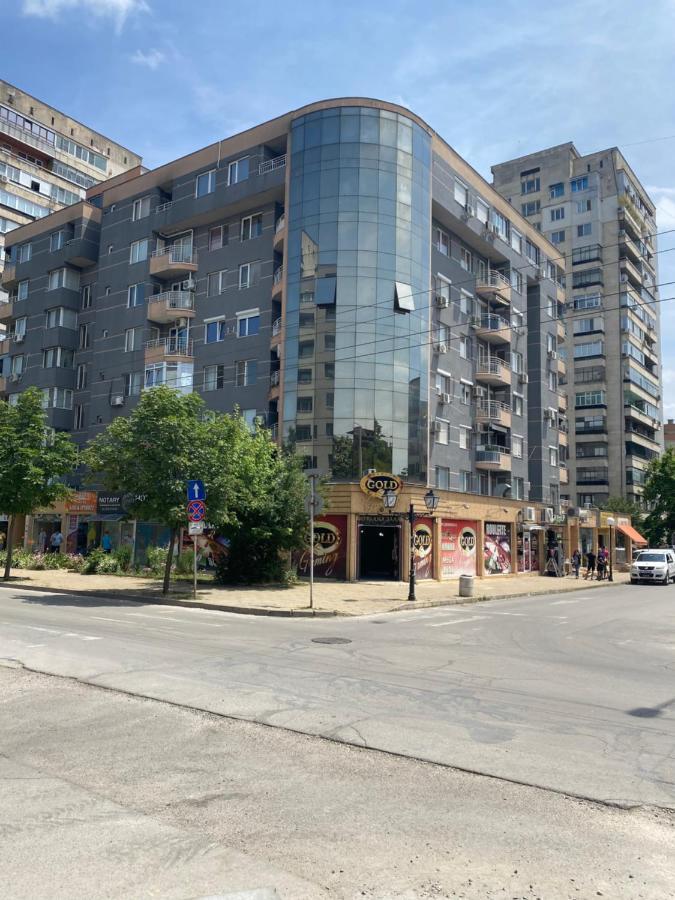 Iva Luxury Apartament Ruse Ngoại thất bức ảnh